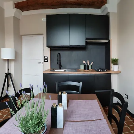 Apartment Molo27 Genoa